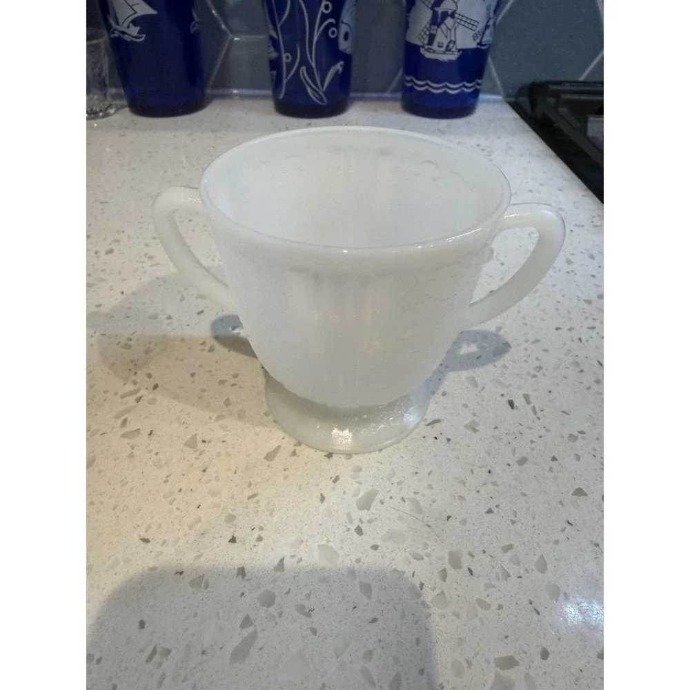 Macbeth Evans American Sweetheart Monax Creamer And Sugar Set Depression Glass
